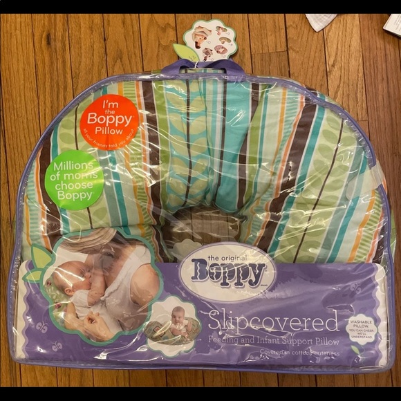 Boppy pillow with cover - Picture 2 of 2